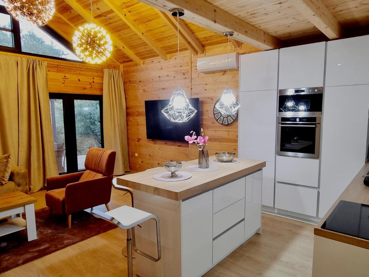 Villa Butterfly Valdanos Ulcinj Esterno foto